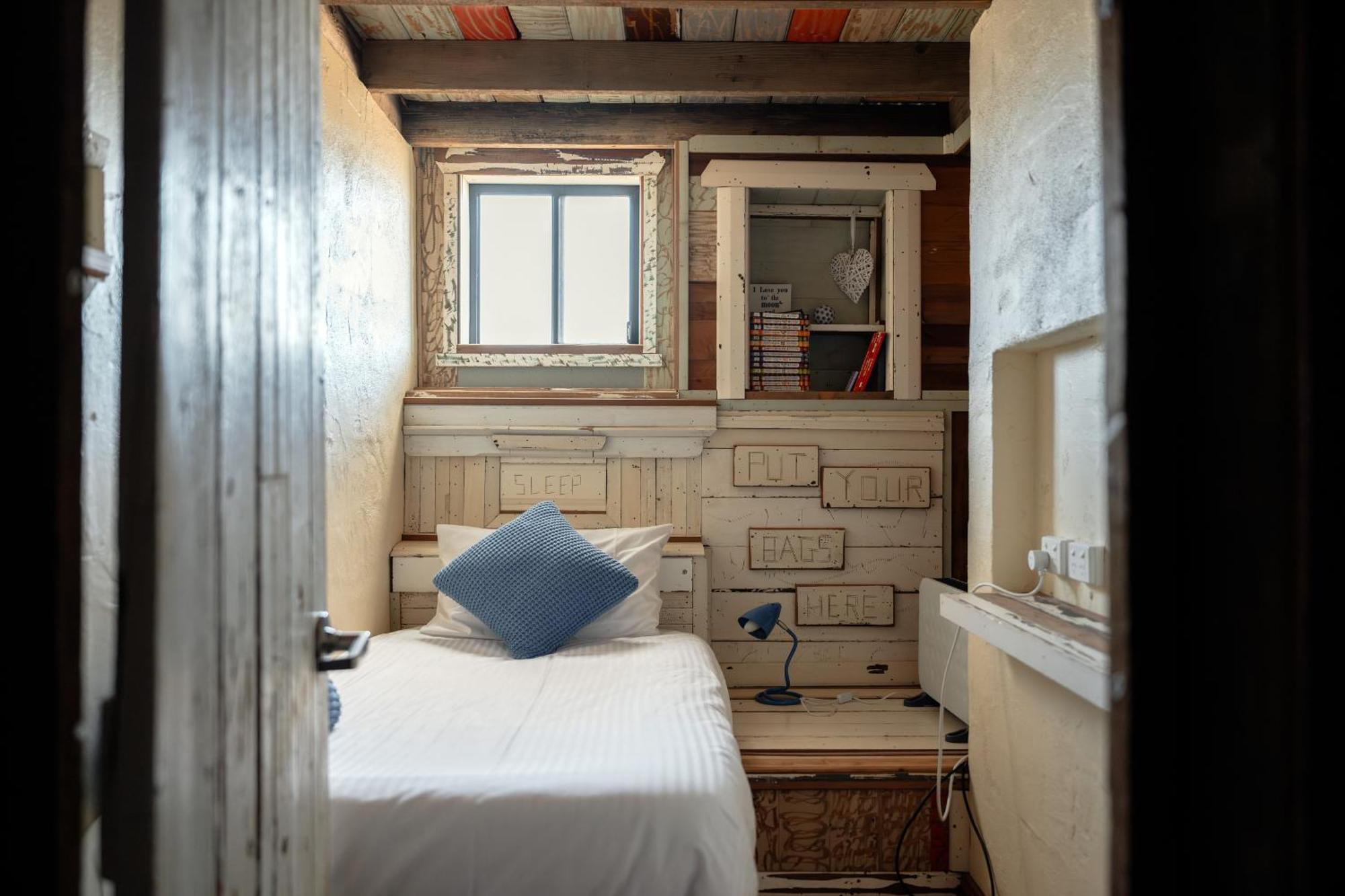 Bed In A Shed Vineyard Stay Watervale Luaran gambar