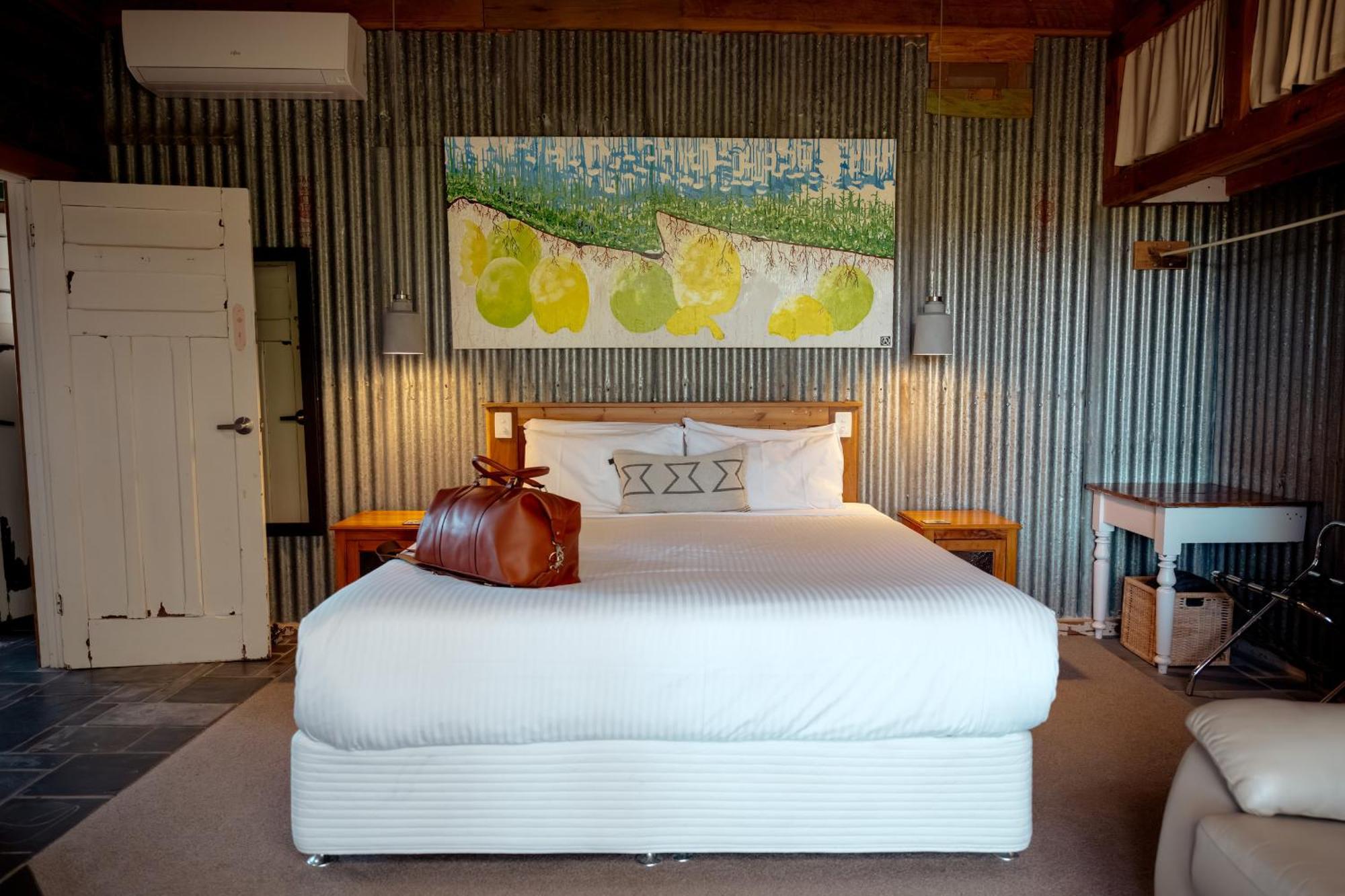 Bed In A Shed Vineyard Stay Watervale Bilik gambar